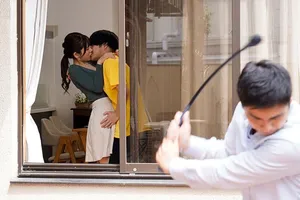 ?? [Không kiểm duyệt] ?Juicing Stunner? Người đàn ông độc thân nhận chị em gái và thay phiên nhau quan hệ ▌Nữ thần Sisi▌Nghe bạn thân của mình bị quan hệ, cô ấy thủ dâm bên cạnh và xếp hàng để được một con gà trống quan hệ. Thật tuyệt vời